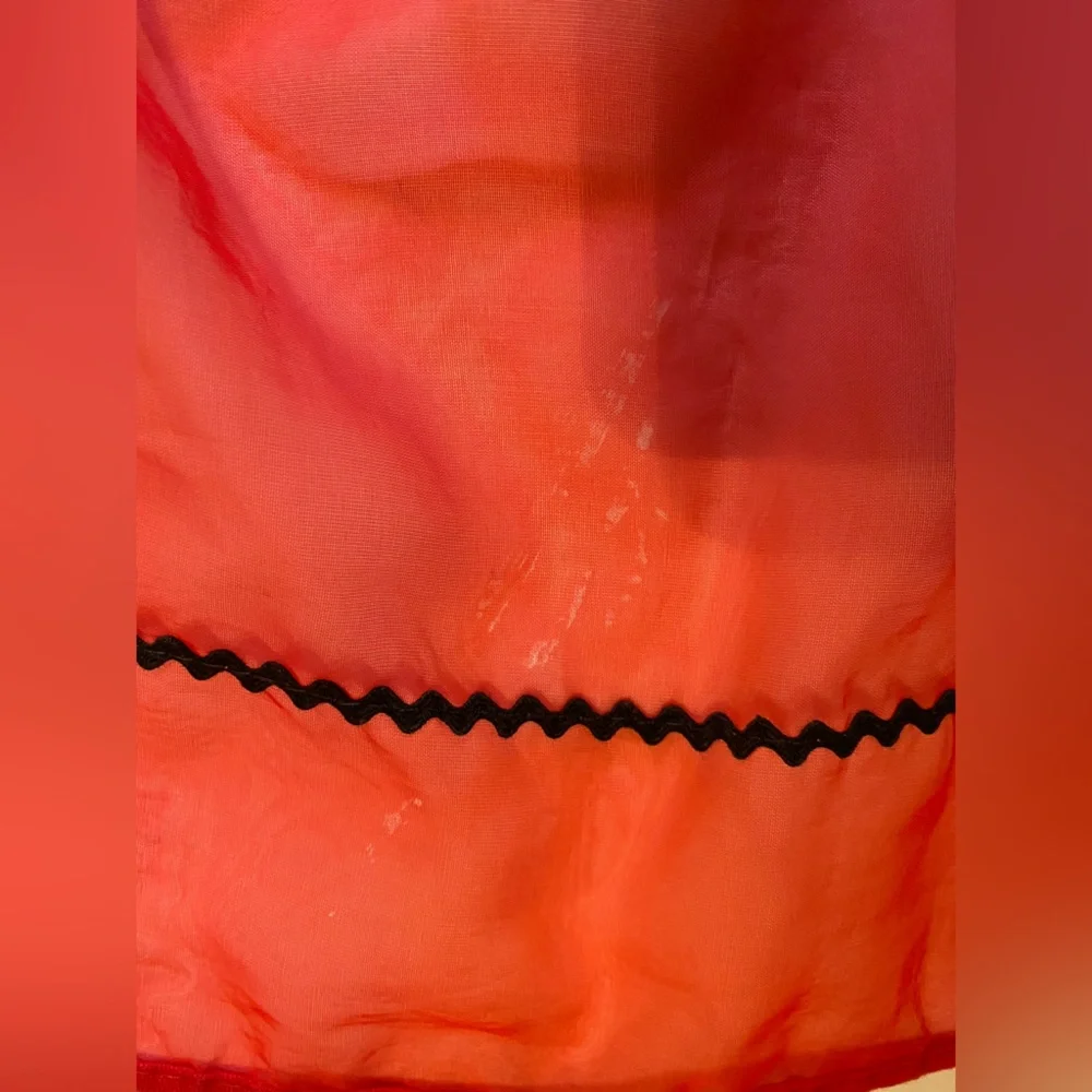 Vintage Red Black and Floral Print Waist Tie Apron With Pocket
